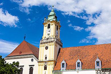 拉瑞安或正开发《神界：原罪3》官方账号变动引猜测